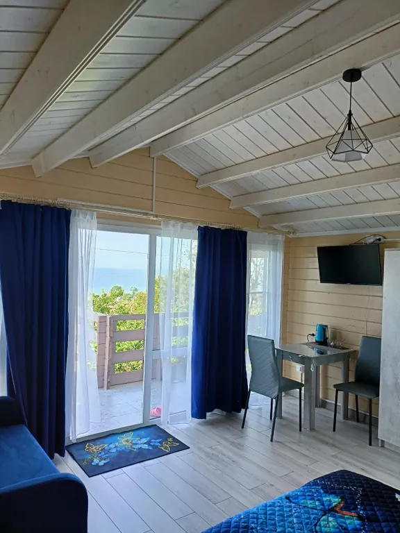 Домик №4 с шикарным видом на море