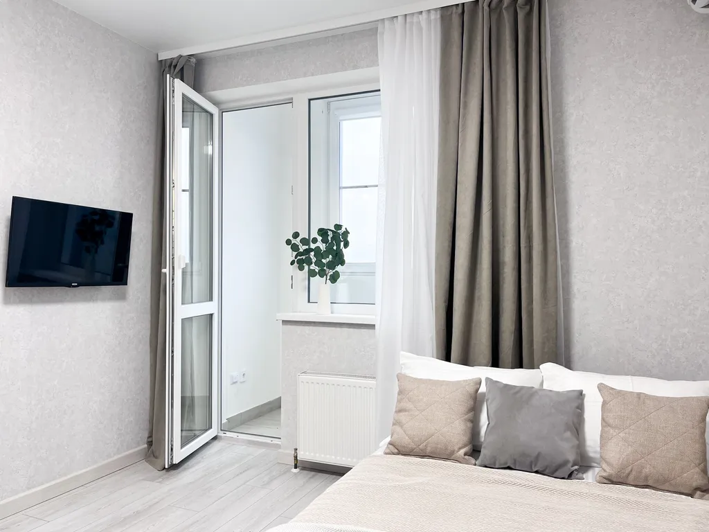 Превосходная студия для двоих с лоджией