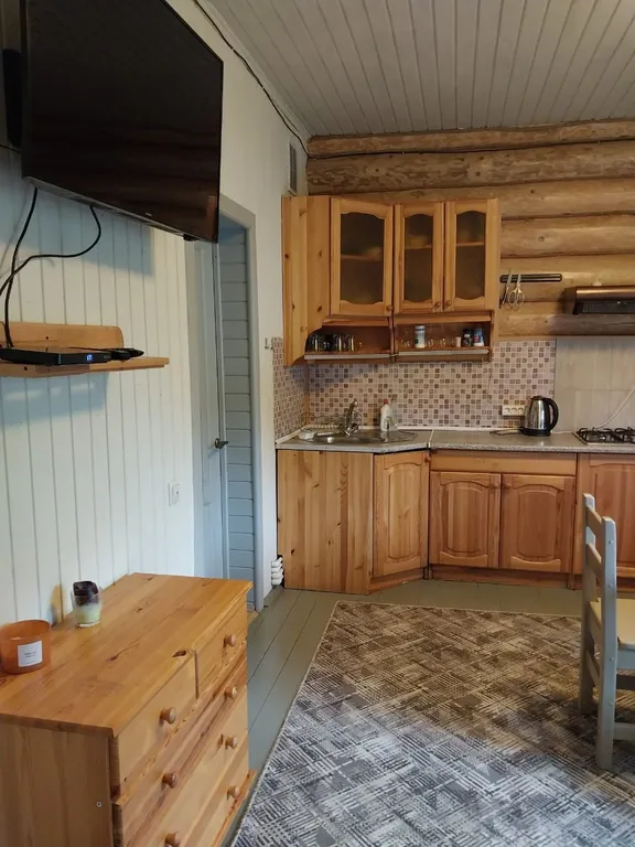 Комфортабельный 2-х этажный коттедж на 1 линии о. Селигер