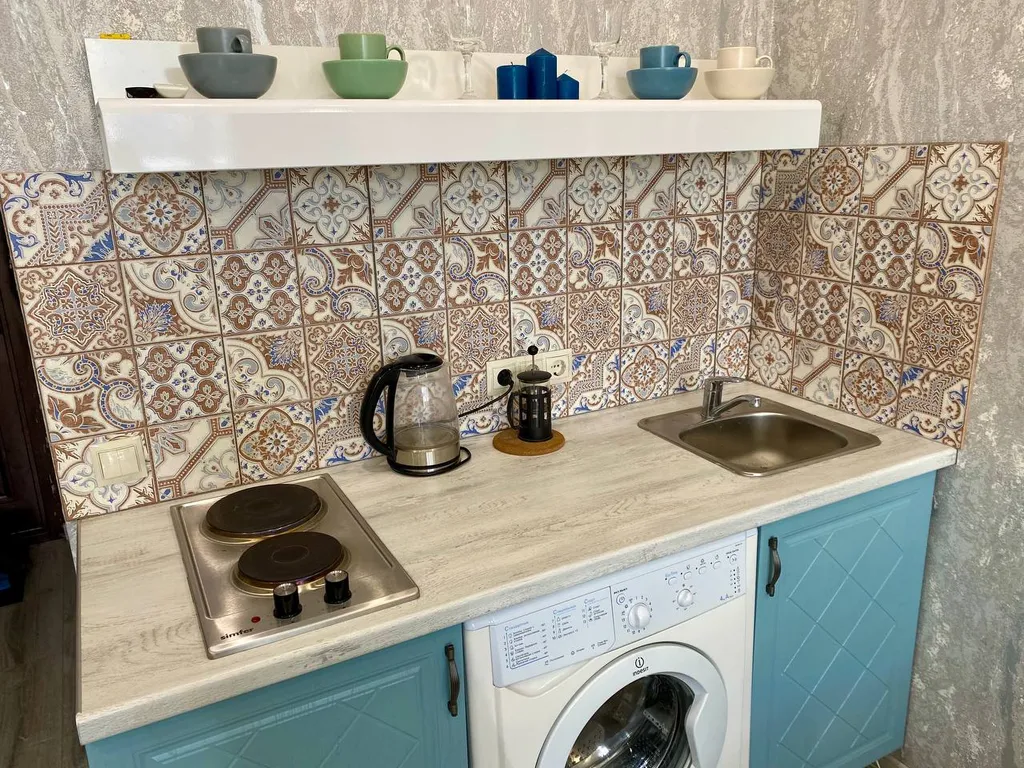 Студия с видом на Эльбрус