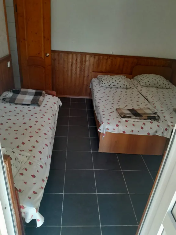 Квартира Трёхместный №1 — аренда посуточно в Гагра