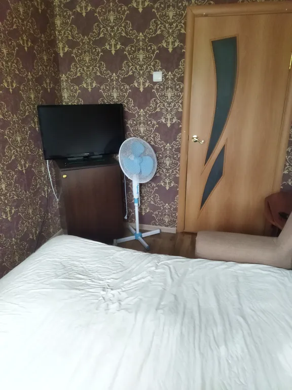 Квартира Комната в квартире с подселением — аренда посуточно в Яровое