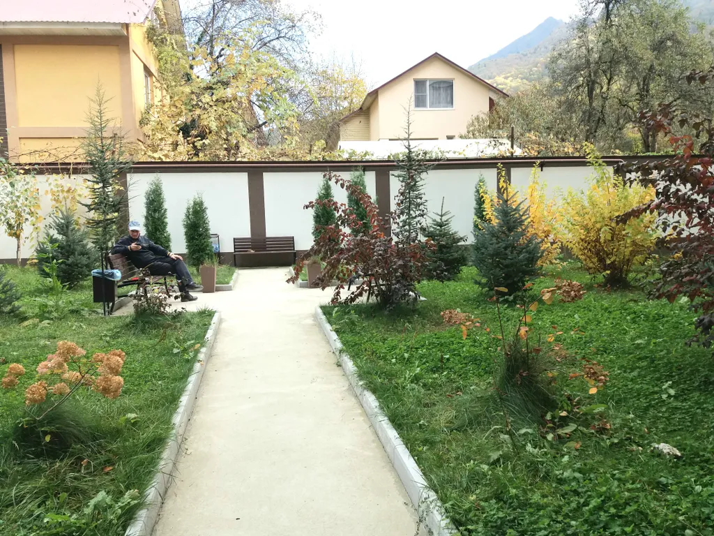 Прекрасная квартира с апельсиновым настроением