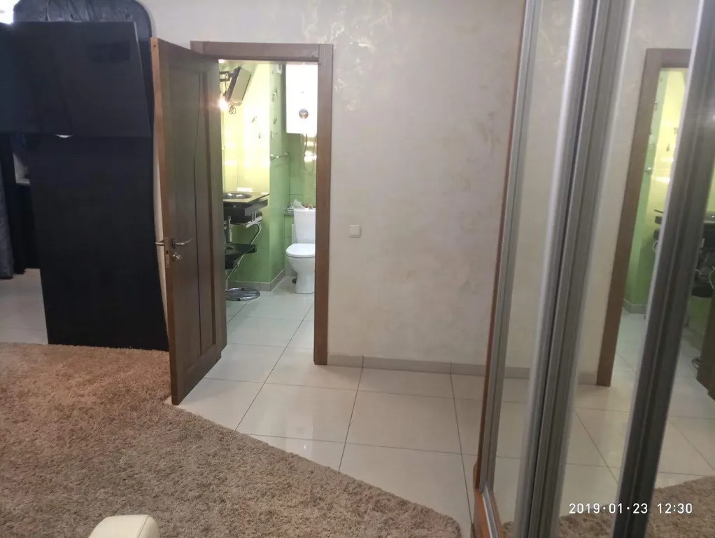 Студия в центре с видом на остров Хортица и реку Днепр