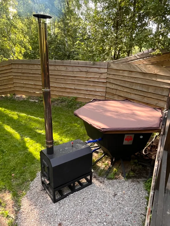 Треугольный домик Авро с баней и чаном в Чкалов Дача