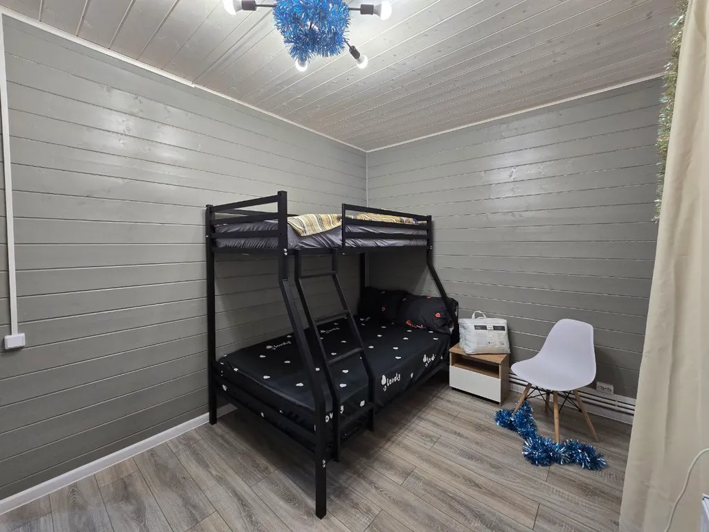 Коттедж Дом у реки в 1 минуте от пляжа — Шишкино