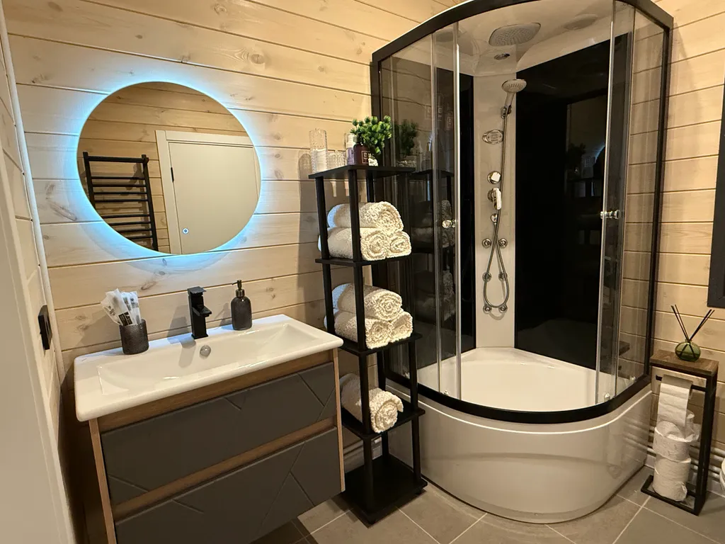 Коттедж Дом с сибирским чаном — Горки