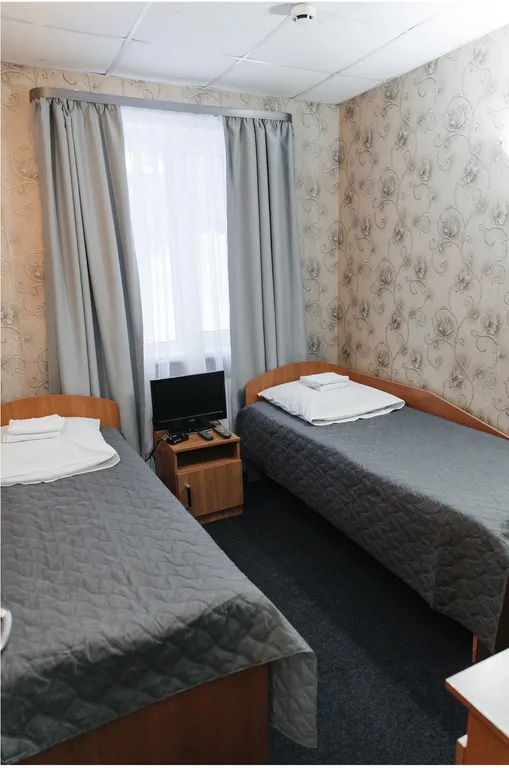 Двухместный номер в корпусе, 5 минут пешком до Вотчины деда мороза