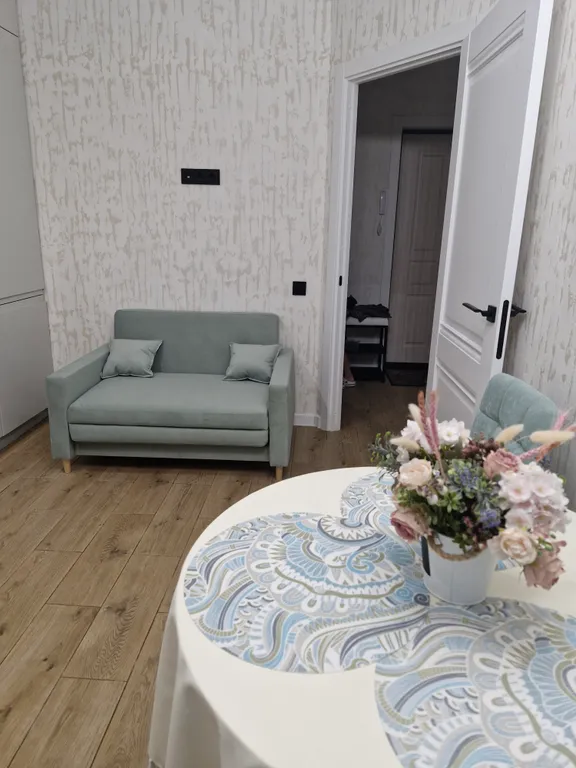 Современная 1- комнатная квартира со всеми удобствами