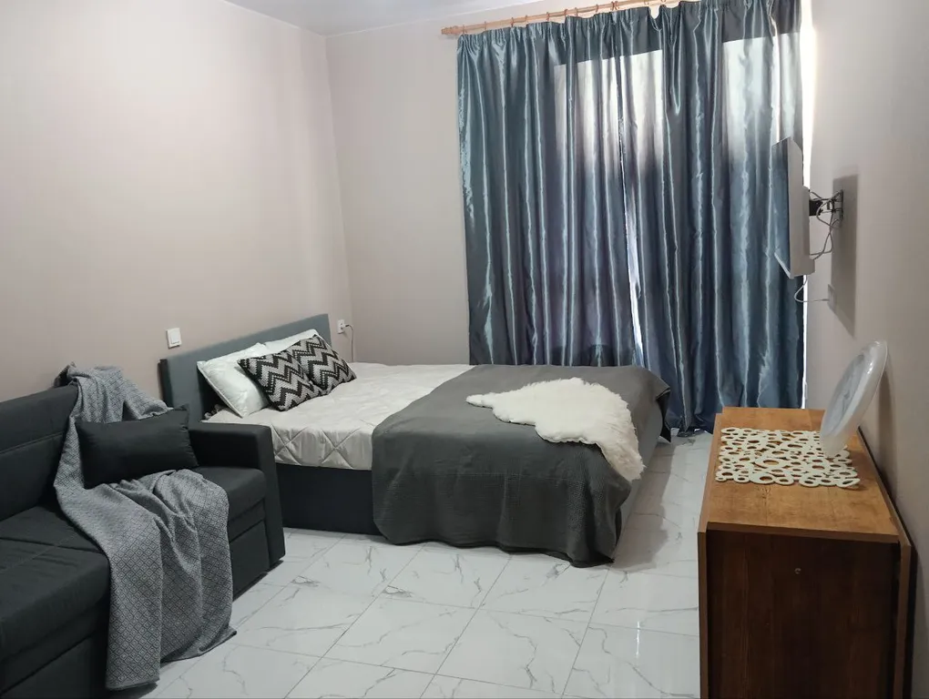 Квартира Студия с собственной ванной — аренда посуточно в Кудепста