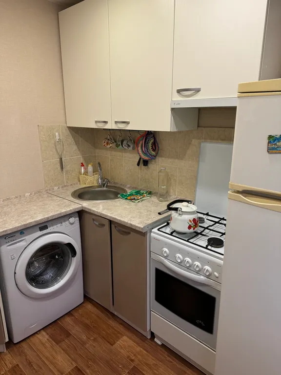 Уютная квартира рядом с бассейном и ледовым дворцом