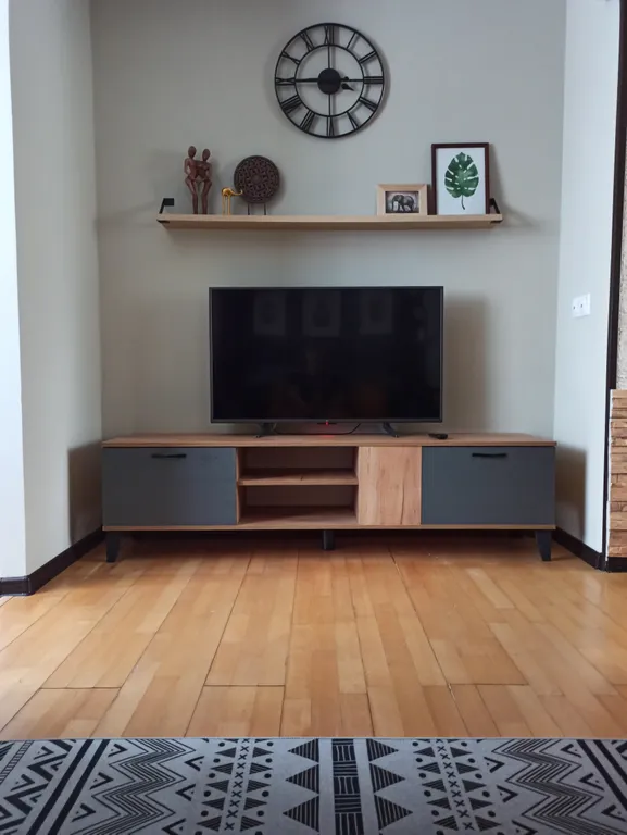 Квартира с отдельным входом и личным гаражом