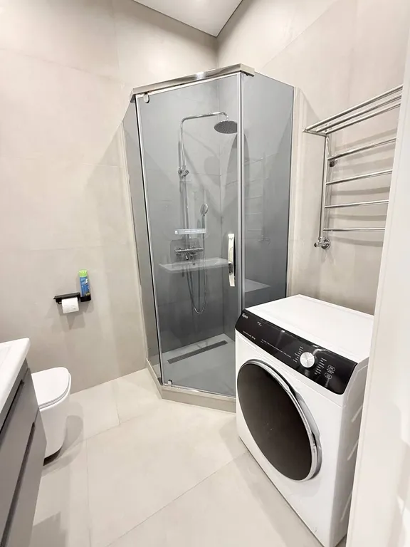 Новая квартира с дизайнерским ремонтом в центре города