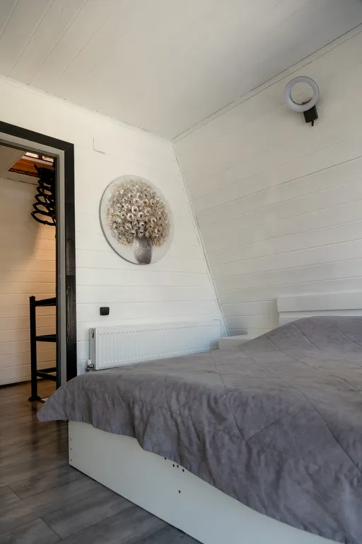 Афрейм White house три этажа с панорамным видом на горы