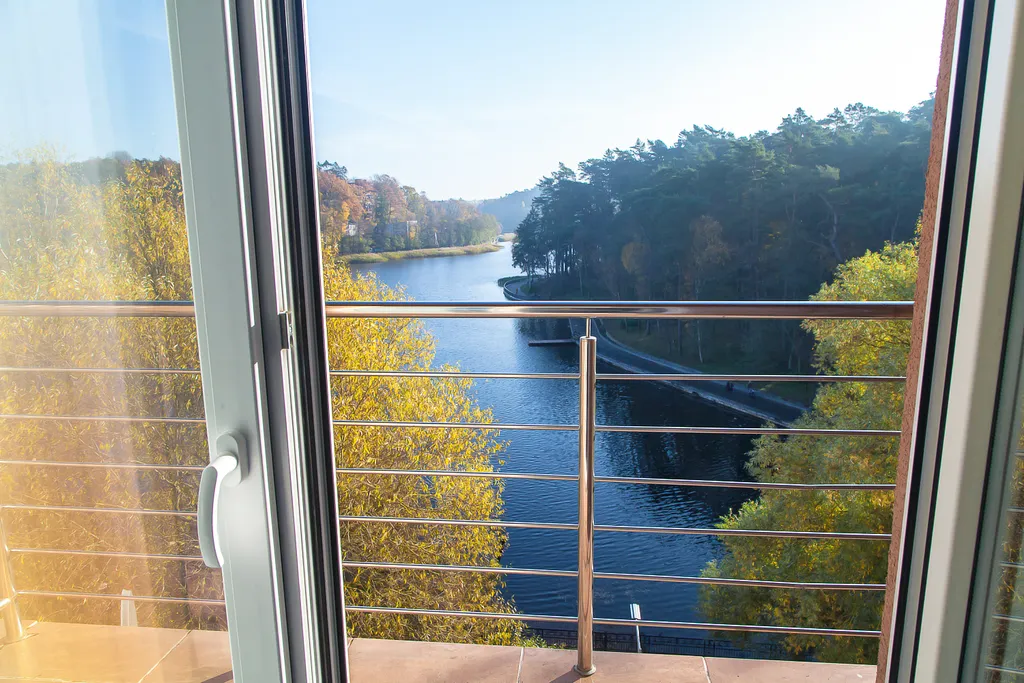 Прекрасная квартира в доме на берегу озера Тихое