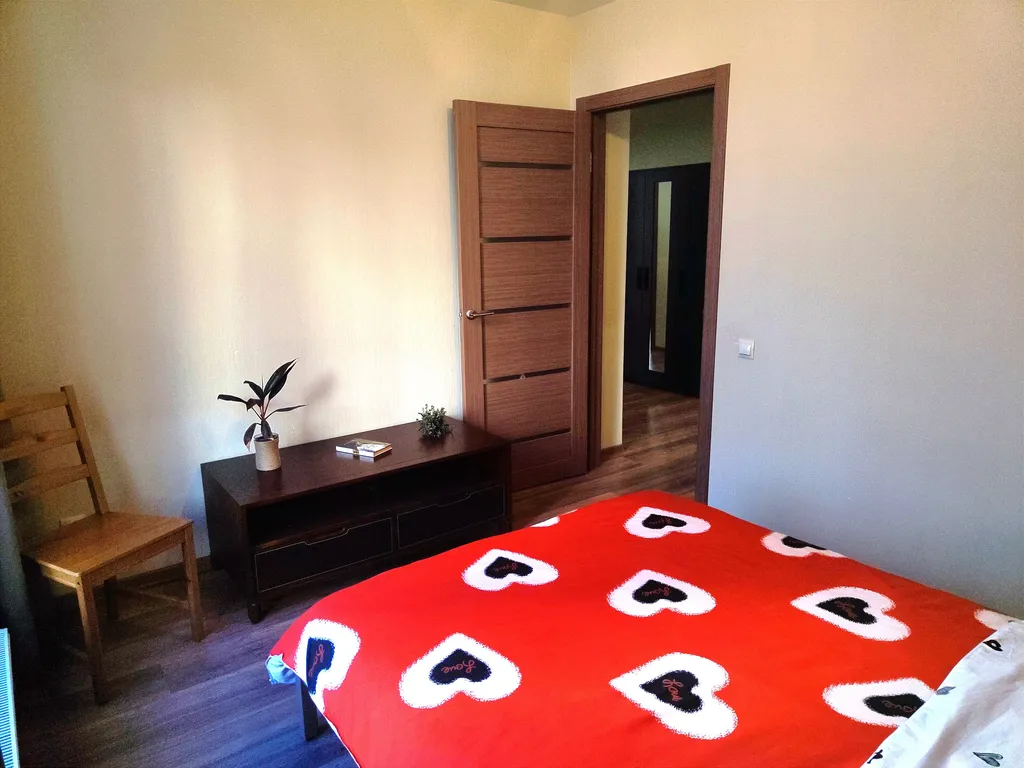 Двухкомнатная квартира Студенческая Сибирь-Арена Областная Больница