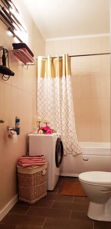 Квартира 1-комнатная Квартира — Варваровка