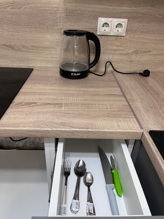 Новая квартира возле двух торговых центров