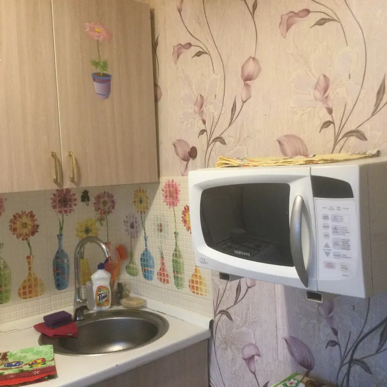 Двухкомнатная квартира с видом на купола церкви и мемориал