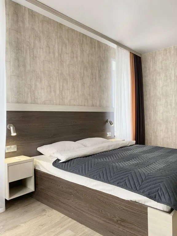 Просторные 3-комнатные апартаменты - Кристалл!