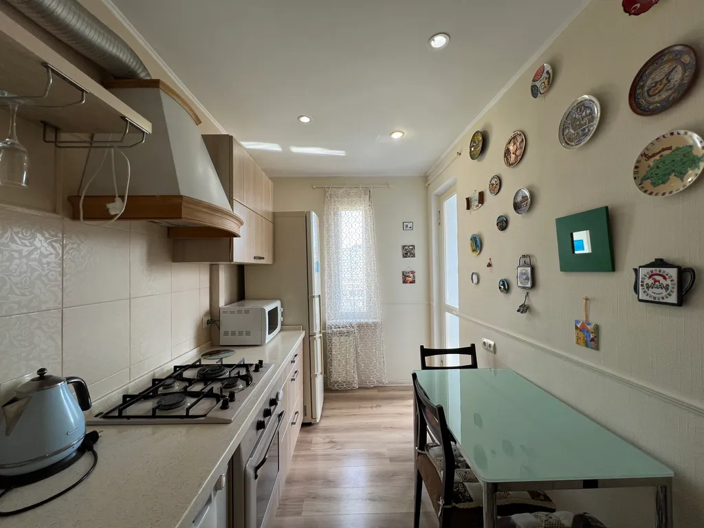 Рядом парк Победы не берем оплату за уборку