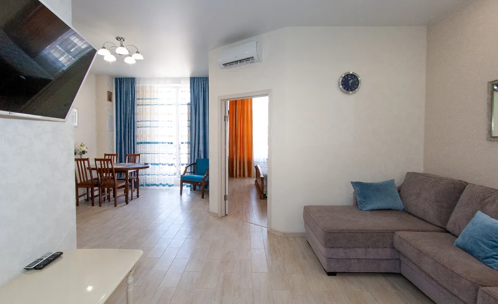 Квартира Апартаменты на аллее ЖК Черноморский-2 — Геленджик