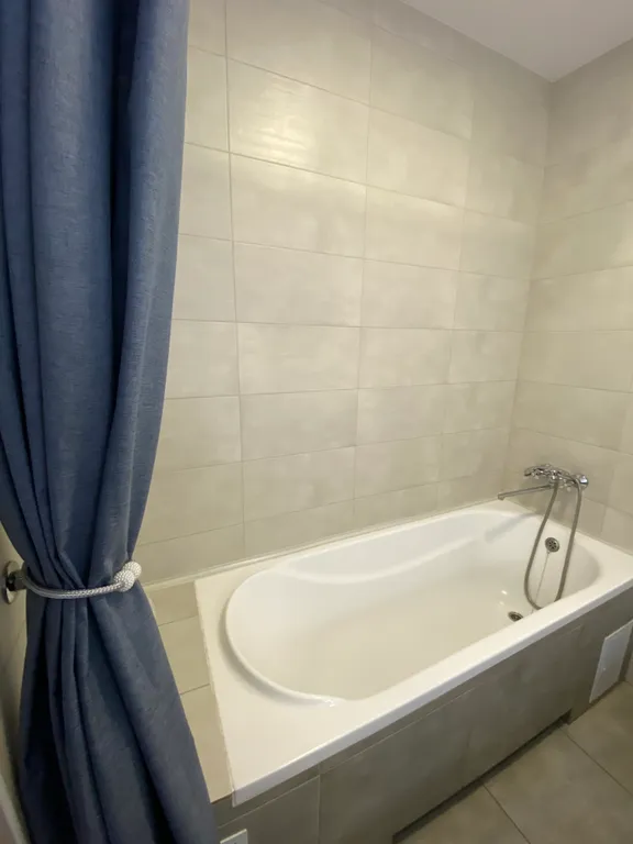 Уютная, просторная квартира с видом на горы