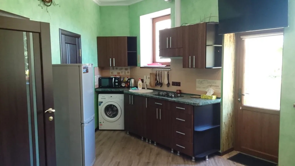 Квартира Уютная 2-х квартира с видом на город и Ялтинские горы — Ялта
