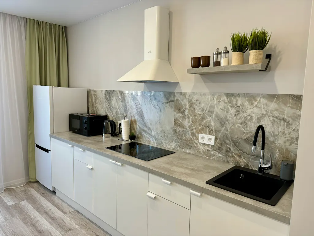 Если вам негде переночевать, я уложу у себя