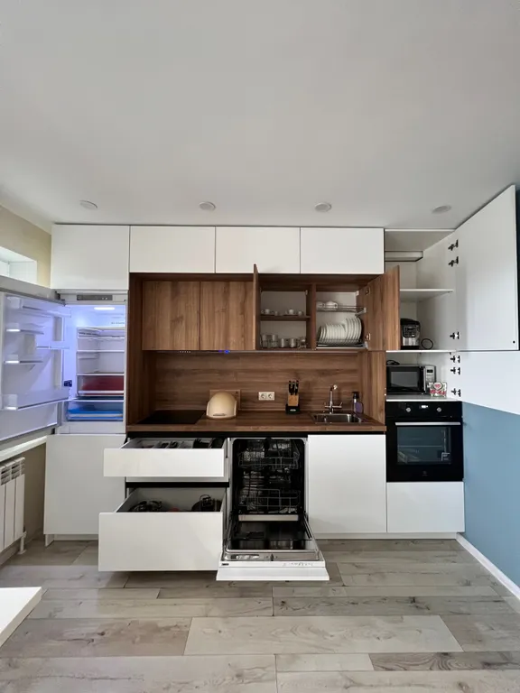 Квартира с шикарным видом на город и море