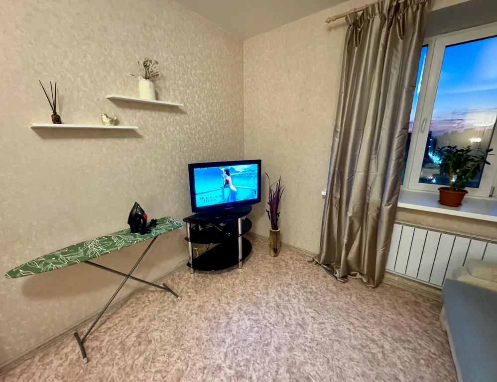 1-комнатная квартира в современном районе ЮГ2, возле поселка Рощинский