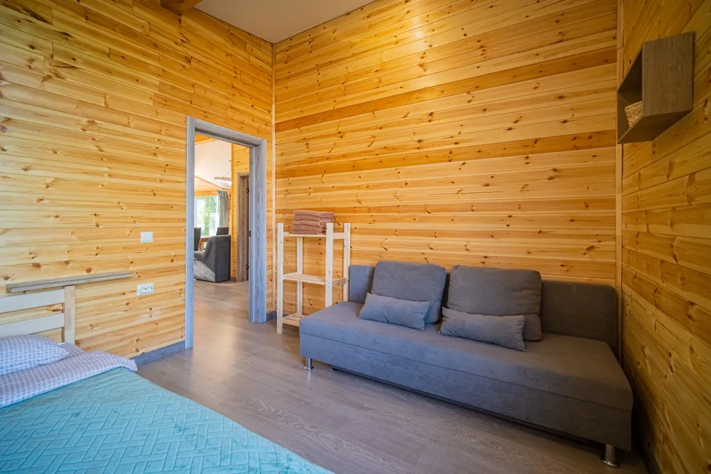 Уютный дом с баней и бассейном ( Барн 3)