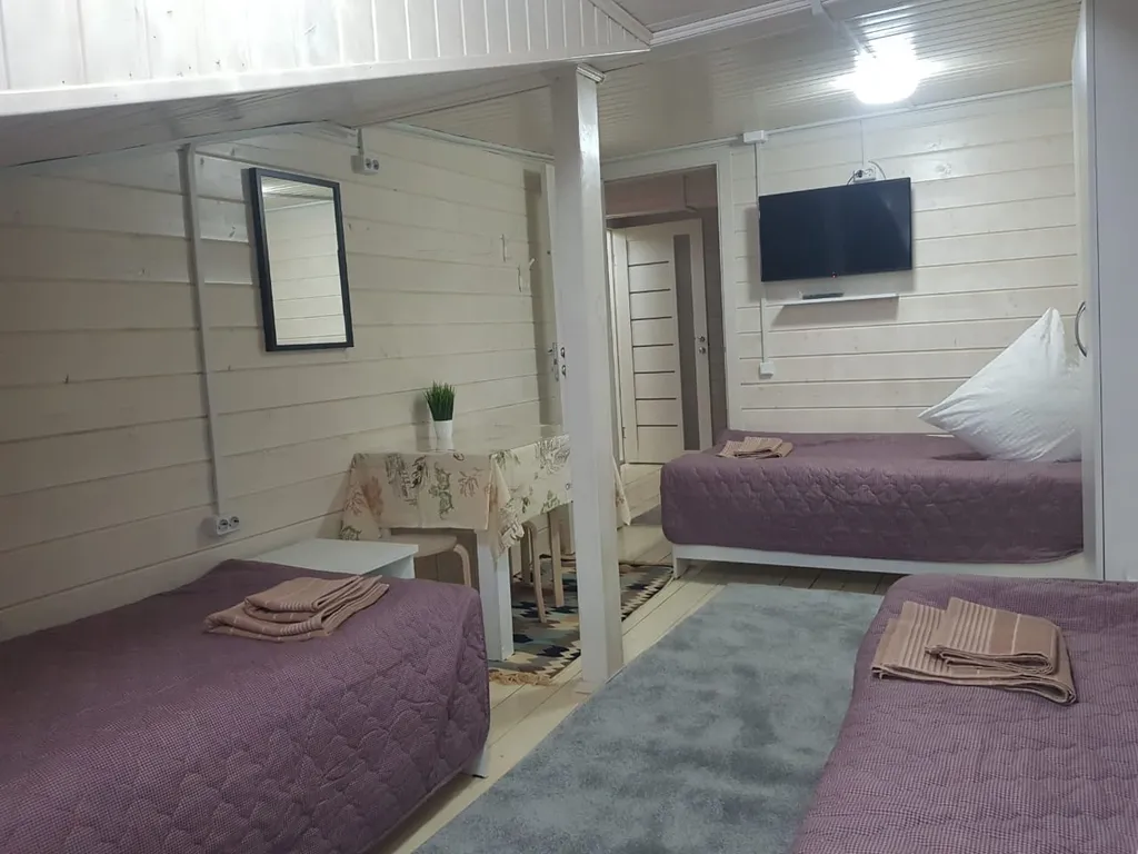 Семейный домик с видом на храм