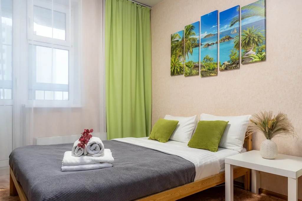 Квартира Яркая студия у озера — аренда посуточно в Нижний Новгород