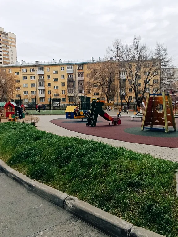 Квартира Квартира Уютная студия по линии метро Гагаринская и Заельцовская — Новосибирск