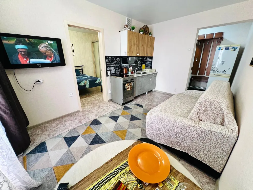 Современнaя, чистая, уютнaя квартира c очень хорошим ремонтом — аренда посуточно в Челябинск