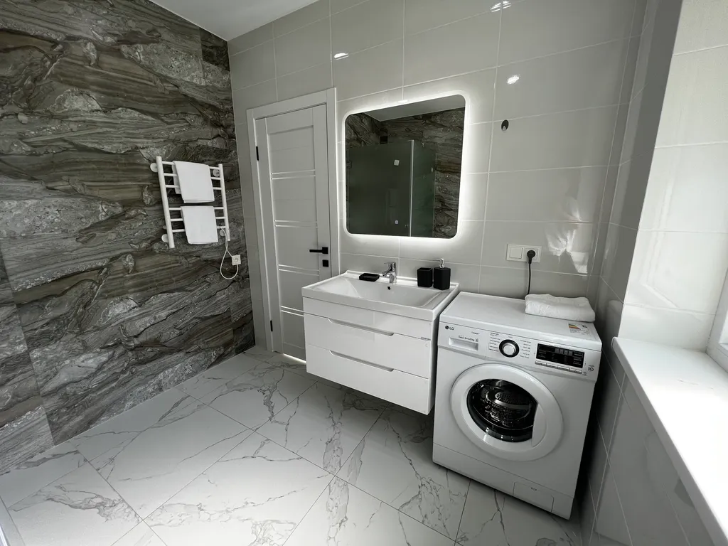 Уютный новый дом недалеко от моря