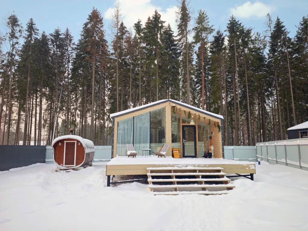 Коттедж Дом семейный с баней — аренда посуточно в Сертолово