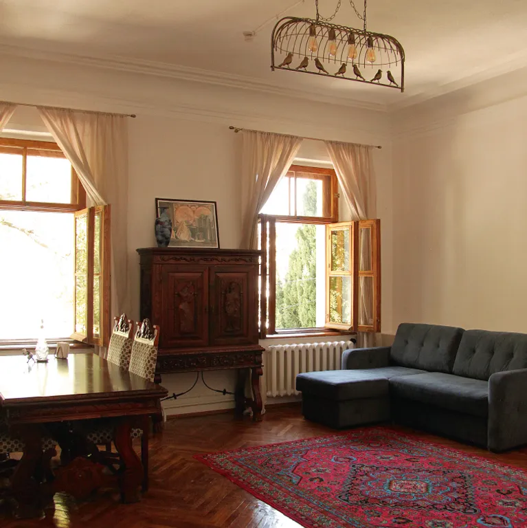 Гермес в доме-музее XIX века