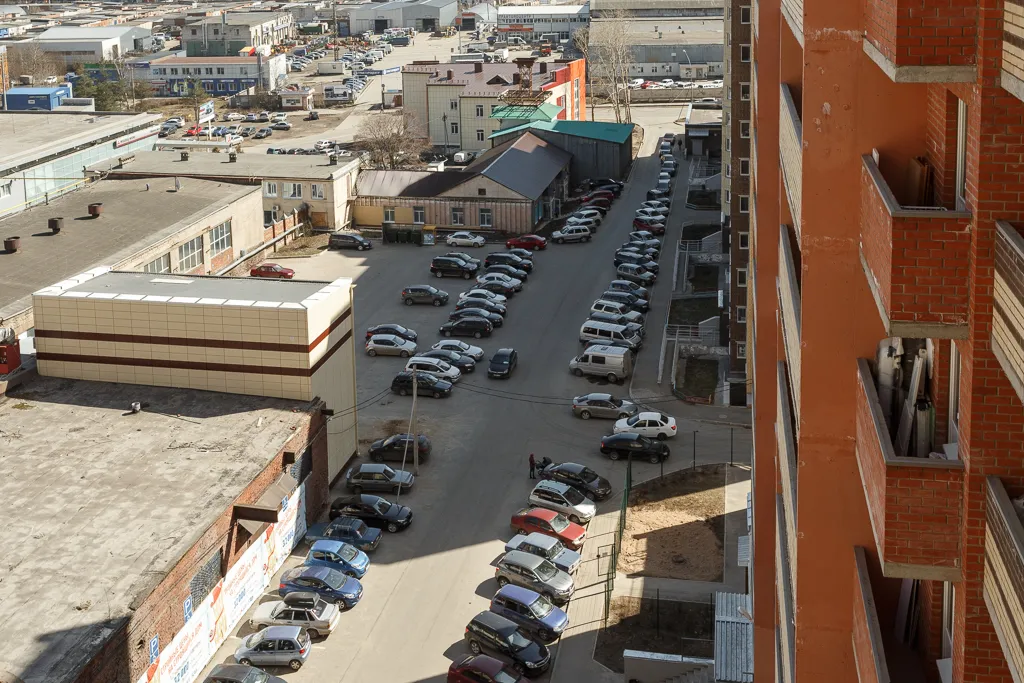 1к квартира у ТЦ Рио, удобный выезд из города на трассы А-114 и М-8