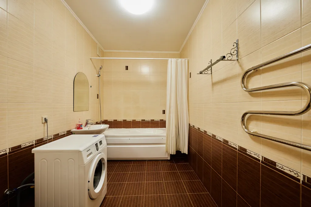 Уютная, большая семейная квартира в центре города