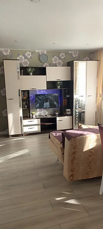 Современная квартира с нестандартной планировкой у Ленты — аренда посуточно в Псков