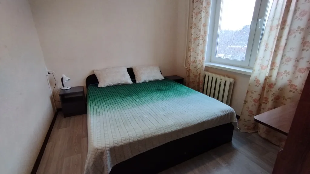 Четырехкомнатная квартира в тихом районе