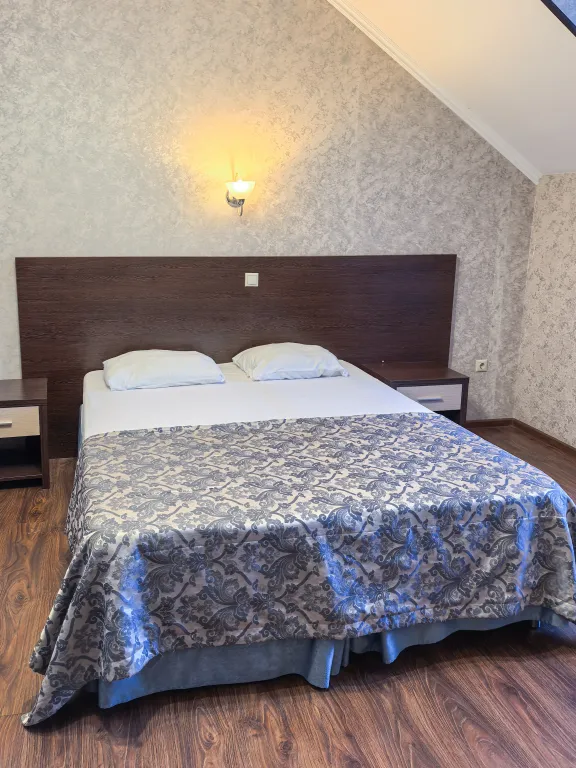 Квартира 2-комнатная Квартира — Адлер