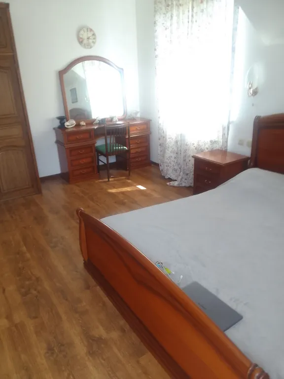 Двухуровневая квартира возле Музея янтаря, верхнего озера, в центре