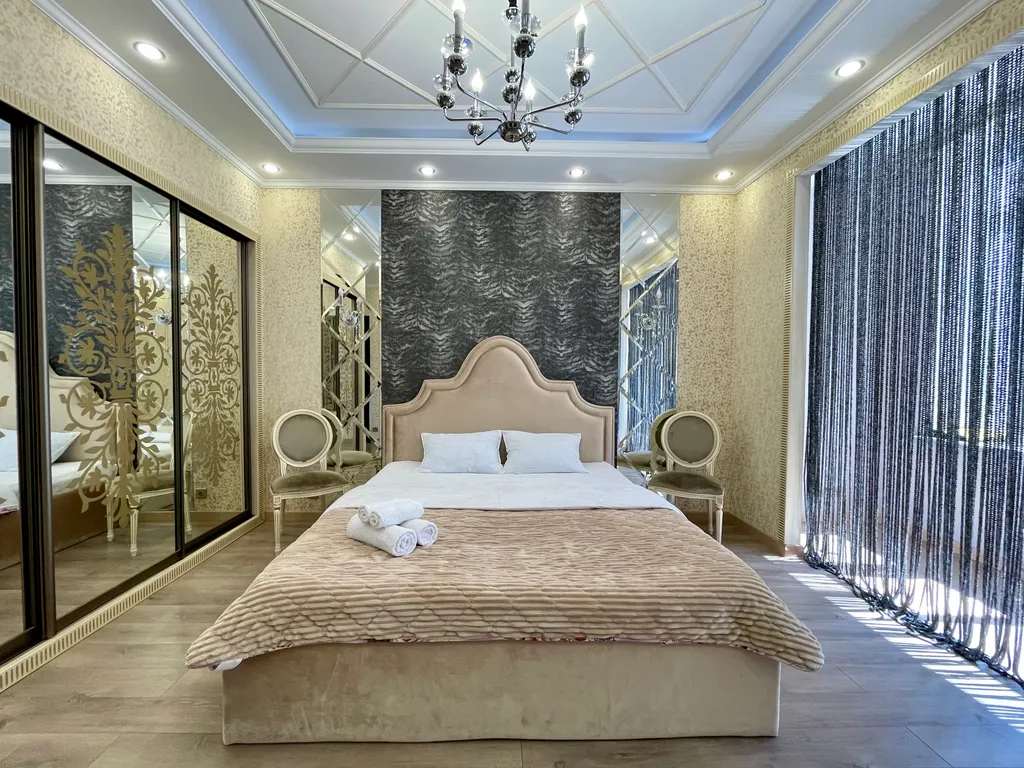 Роскошная квартира в центре города — аренда посуточно в Каспийск