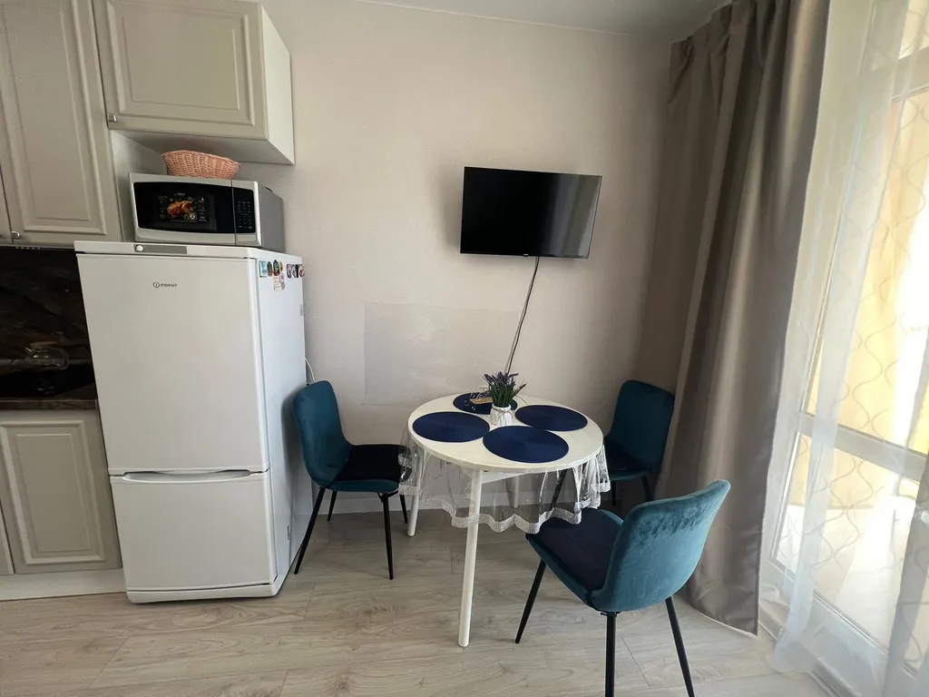 292 евродва с бассейнами на 6 человек