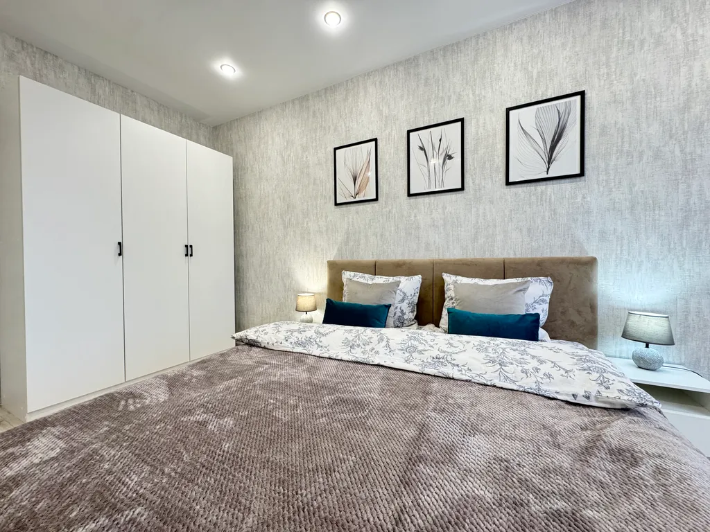 Квартира 1-комнатная Квартира — Калининград