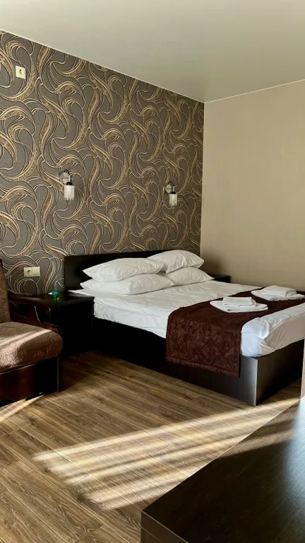 Гостевой домик с бассейном