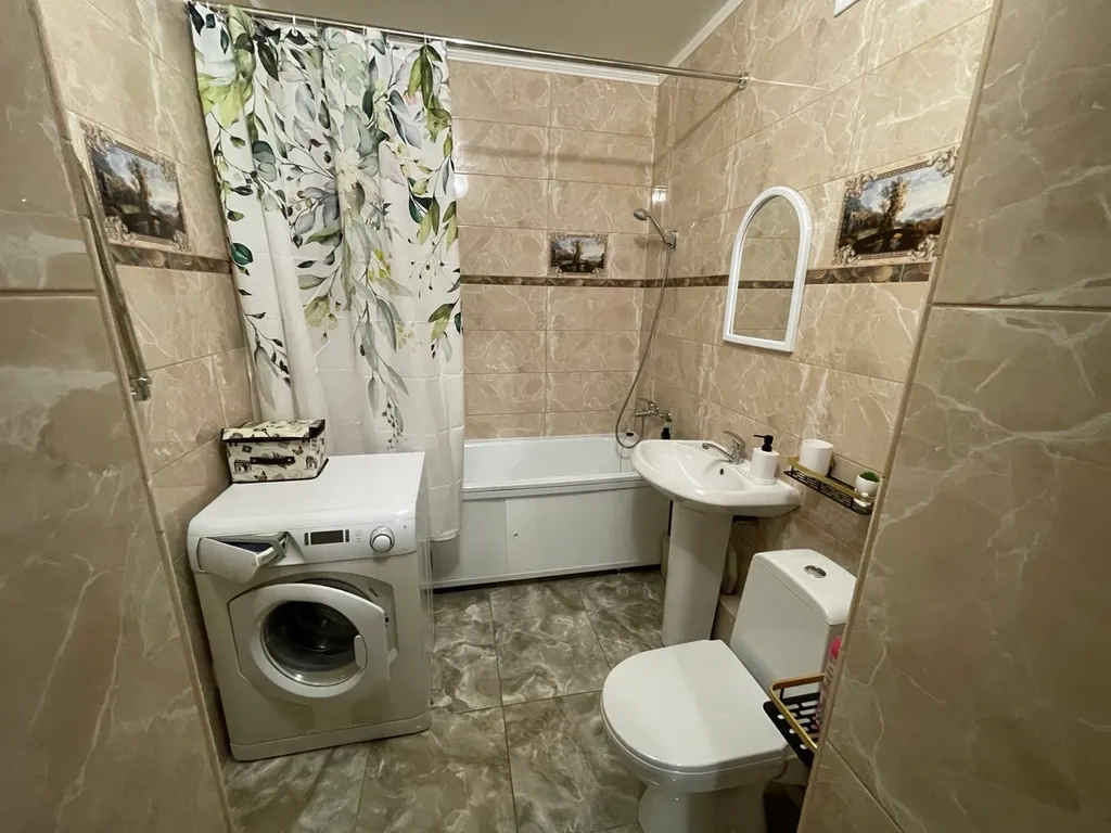 Светлый Apart